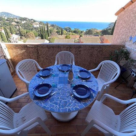 Duplex In Pramousquier - Sea View Apartman Le Lavandou Kültér fotó